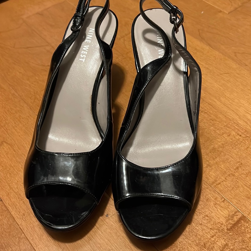 Nine West Black Patent Pumps